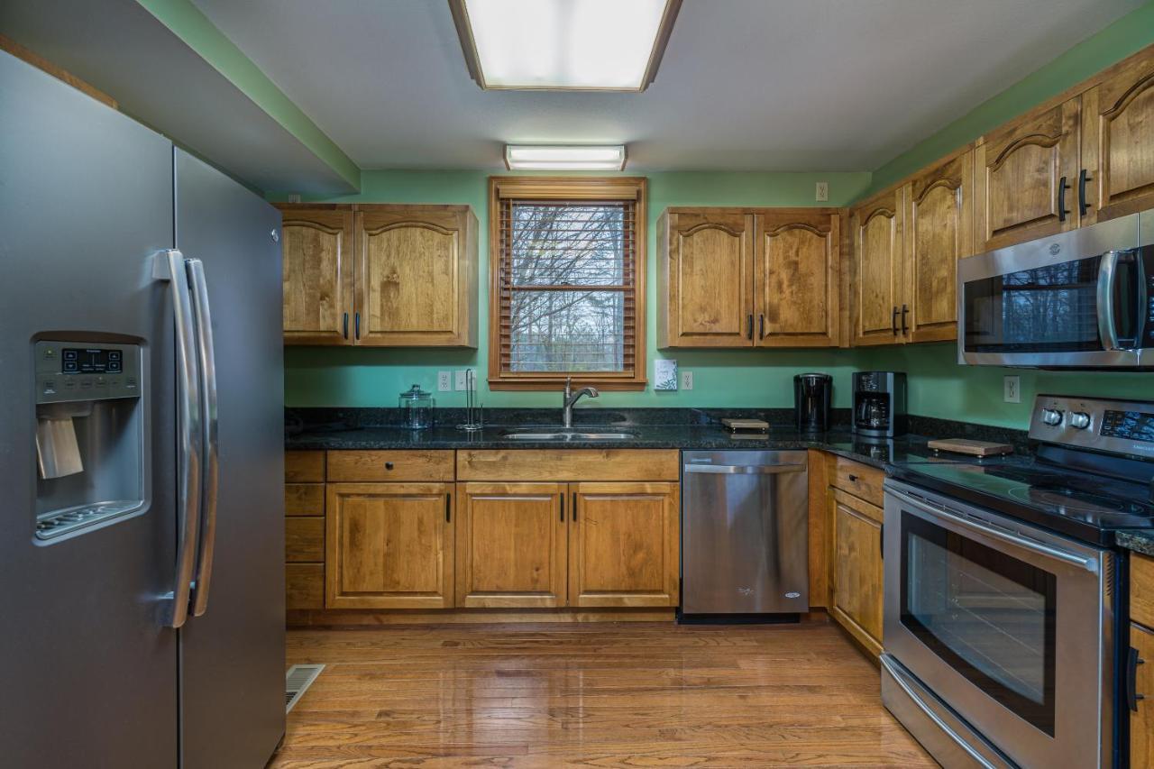 North Ridge Place Brand New Log Cabin With Hot Tub Great Location Sevierville Buitenkant foto