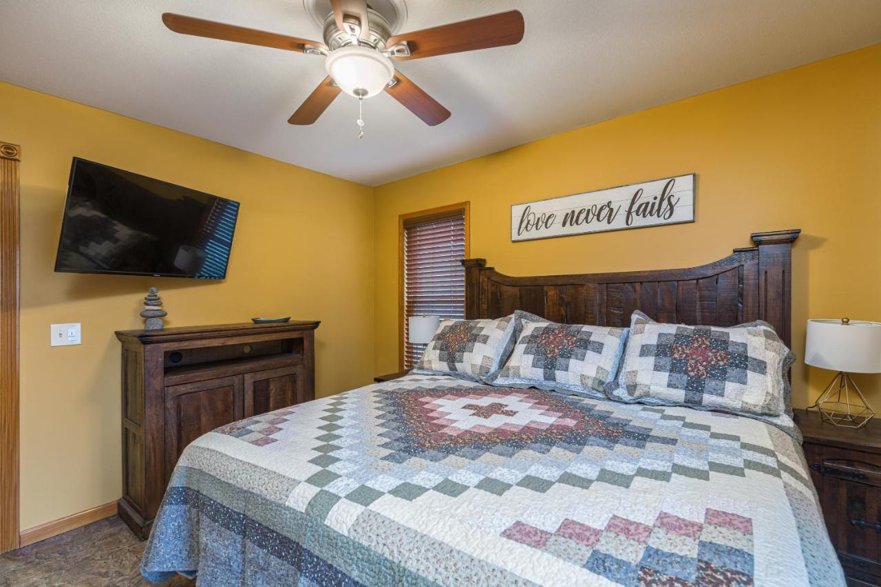 North Ridge Place Brand New Log Cabin With Hot Tub Great Location Sevierville Buitenkant foto
