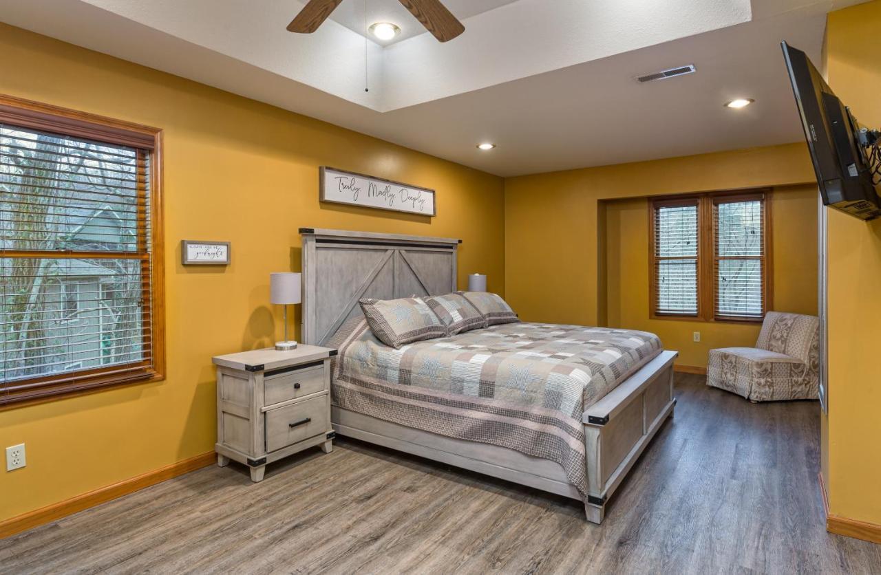 North Ridge Place Brand New Log Cabin With Hot Tub Great Location Sevierville Buitenkant foto