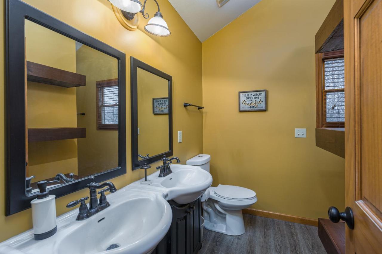 North Ridge Place Brand New Log Cabin With Hot Tub Great Location Sevierville Buitenkant foto
